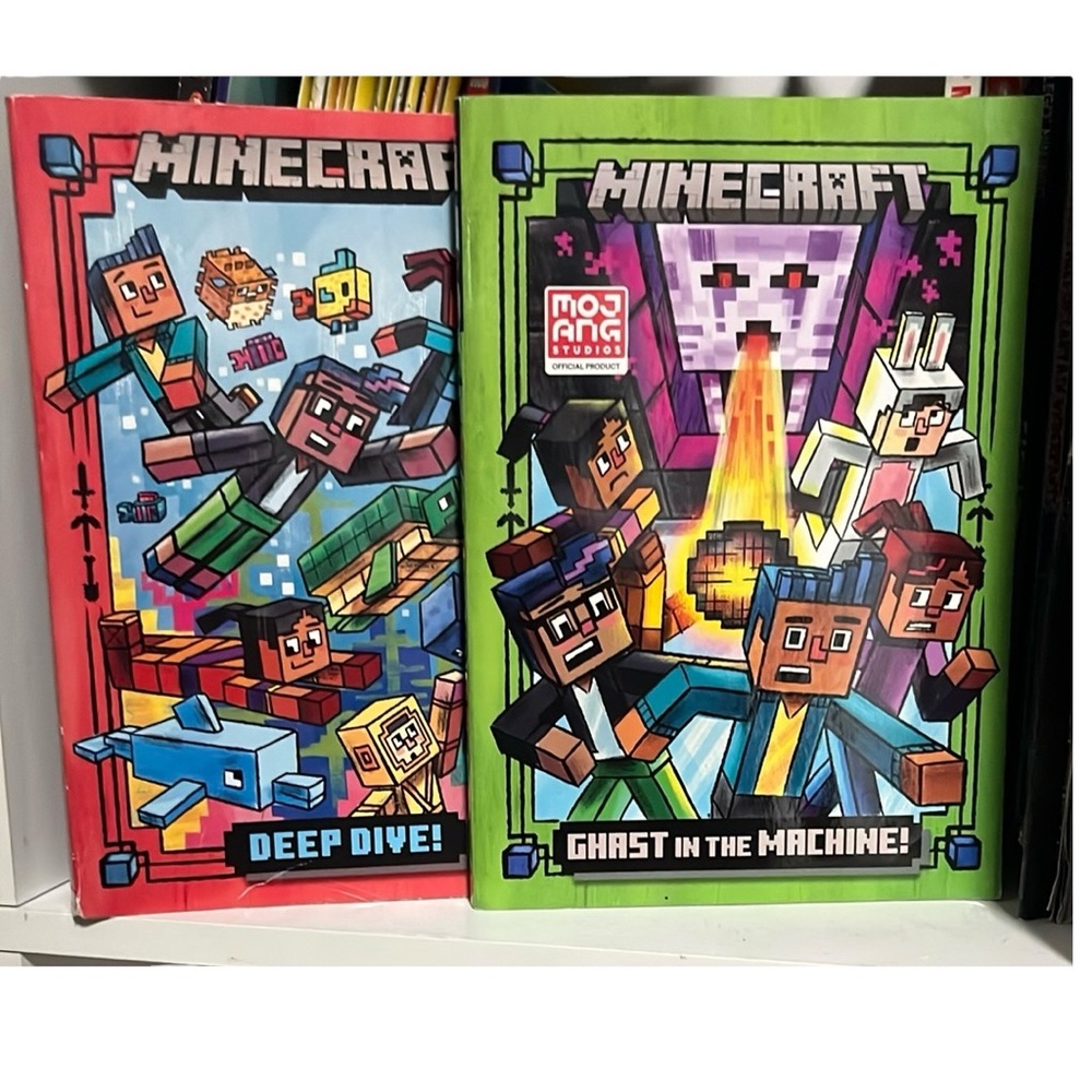 Minecraft Books 📚 - Picture 6 of 6